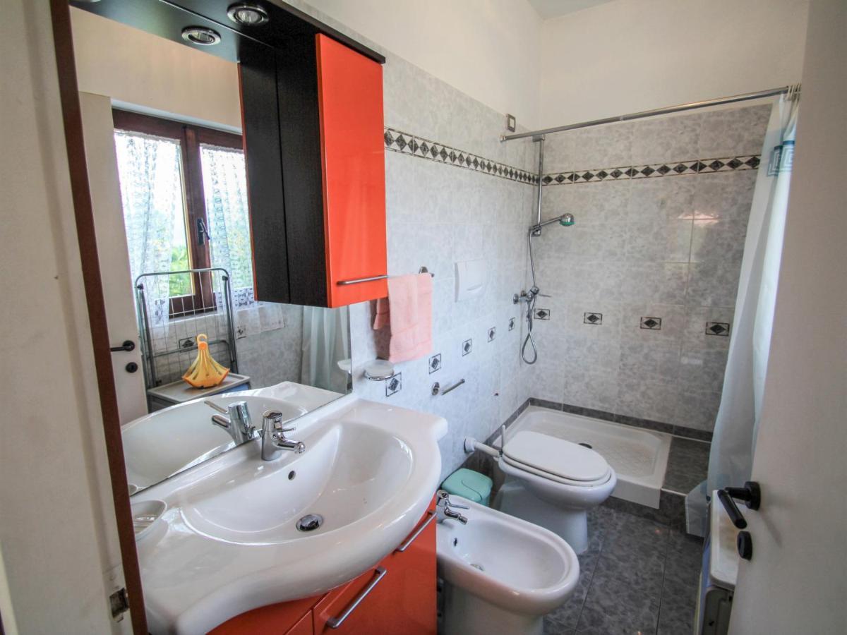Apartment Residenza Agrifoglio-16 By Interhome Luino Exterior photo
